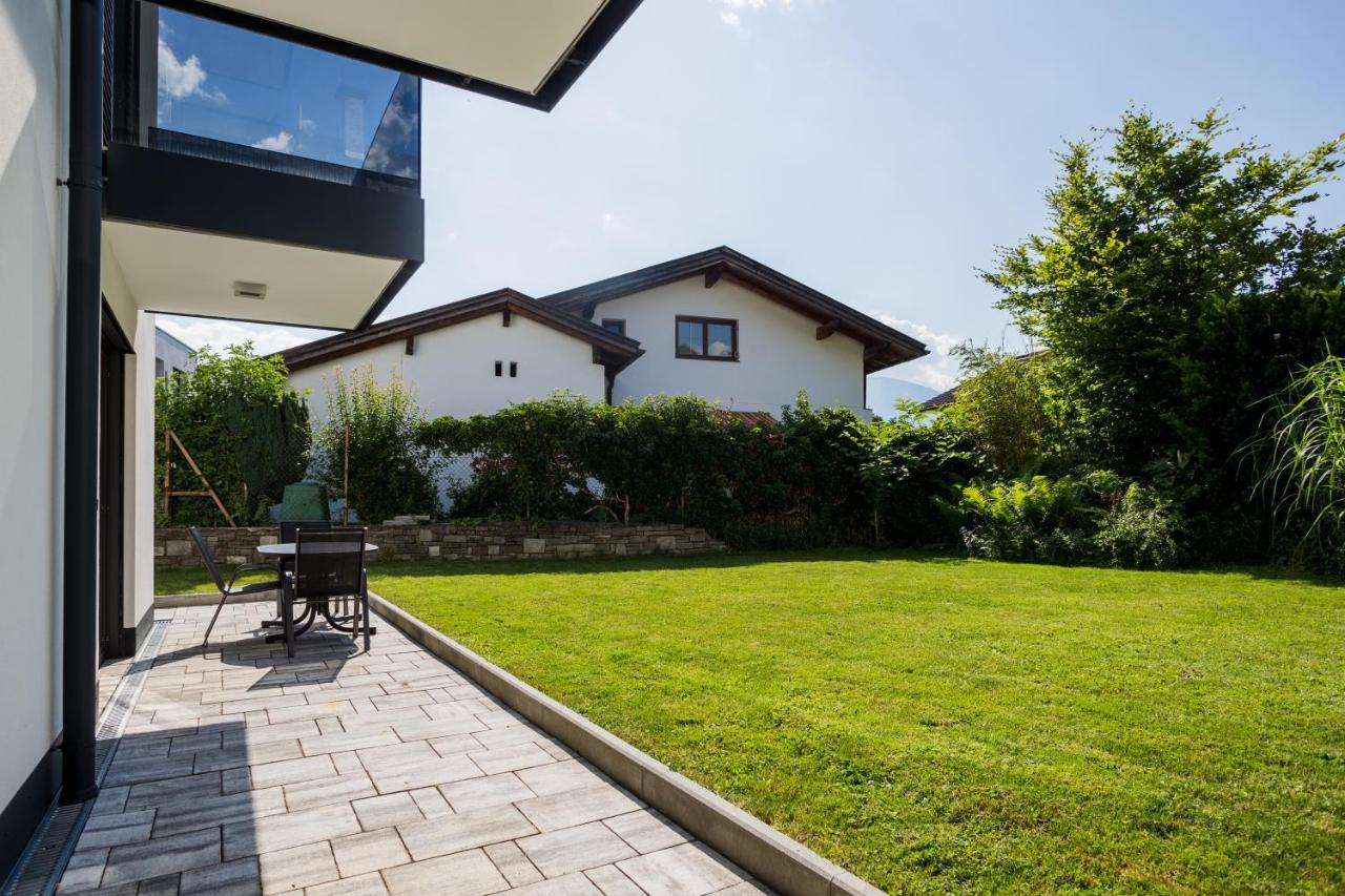 Moderne Wohnung Mit Terrasse Innsbruck Bagian luar foto